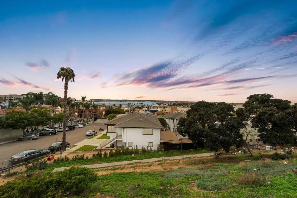 Appartement Casa Italia -2Br- Free Driveway Parking For 2 Cars à San Diego Extérieur photo